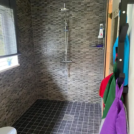 Semesterbostad Metsanomme Saunamaja