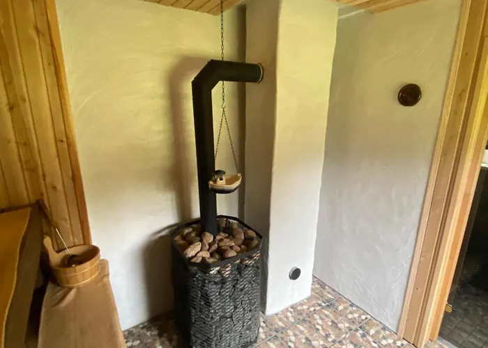 Metsanomme Saunamaja בית נופש